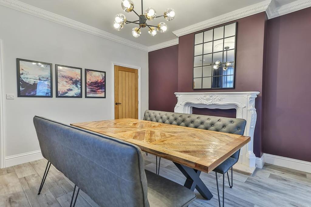 Luxury Spacious Pad With Games Room Sheffield Eksteriør billede